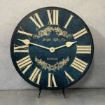 Charmant Blue Wall Clock